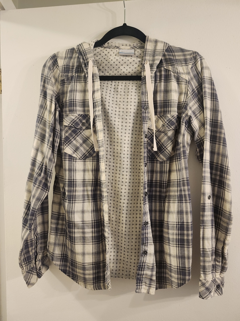 Columbia Cream and Grey Plaid Hooded Button Down Shirt